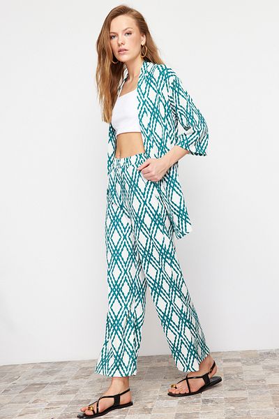 Trendyol Collection Zöld nyomott, kényelmes szabású, rugalmas kimonó kötött felső és alsó készlet TWOSS24AU00103