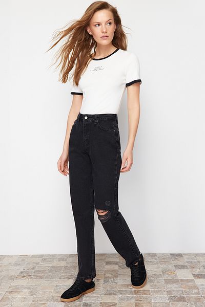 Trendyol Collection Black Ripped High Bel Mom Jeans TWOSS24JE00264