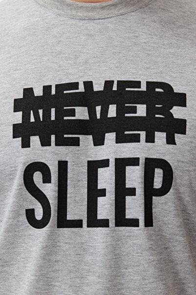 Trendyol Collection Γκρι κανονική εφαρμογή καλοκαιρινή στάμπα πιτζάμα - 100% βαμβάκι THMSS21PT0216