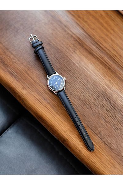 pullmarkt Elegant - Women's Wristwatch with strap