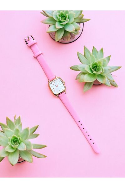 pullmarkt With Strap - Analog Wristwatch
