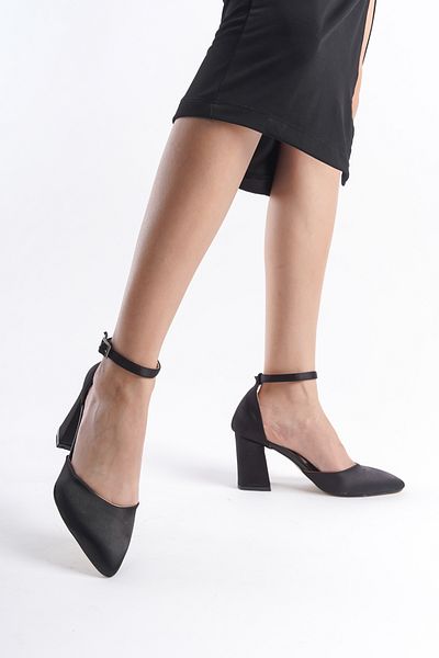 Moda Değirmeni Pantofi de damă cu toc înalt din satin negru BG1042-119-0013