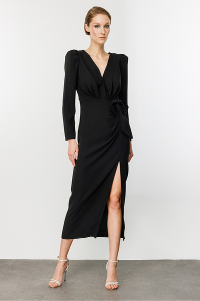 Nefeli Siyah Fiyonk Detaylı Elbise