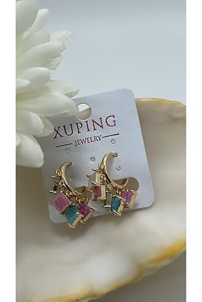 By Semra XUPING VİP SERİ RENKLİ ZİRKON TAŞLI SHAKİRA MODEL ÇELİK ZEMİNİ GÜMÜŞ RENK KÜPE