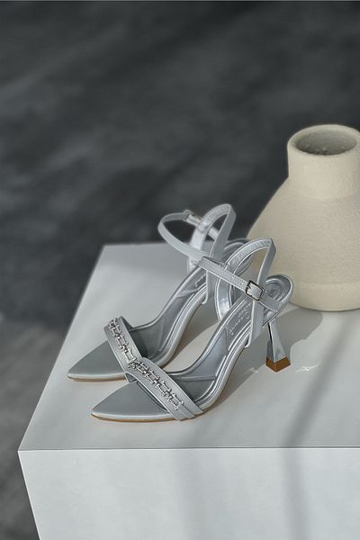 Meral Özgenç Stone Banded Heeled Shoes