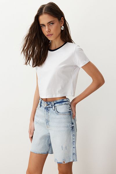 Trendyol Collection Bermude din denim rupt albastru TWOSS24SR00075