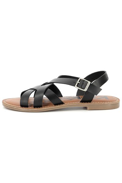 Kickers Sandály - pohodlný a stylový design