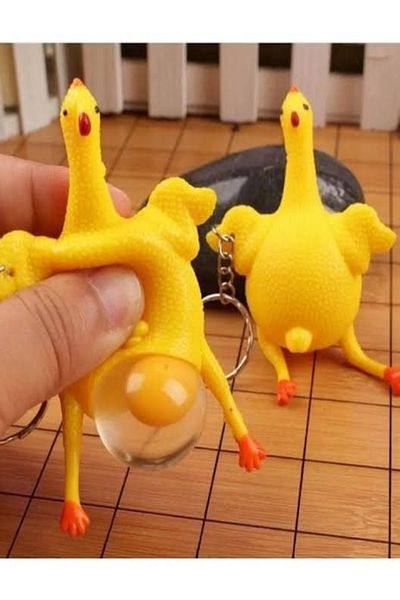 Squishy 4Pcs Laying Eggs Chicken Keychain