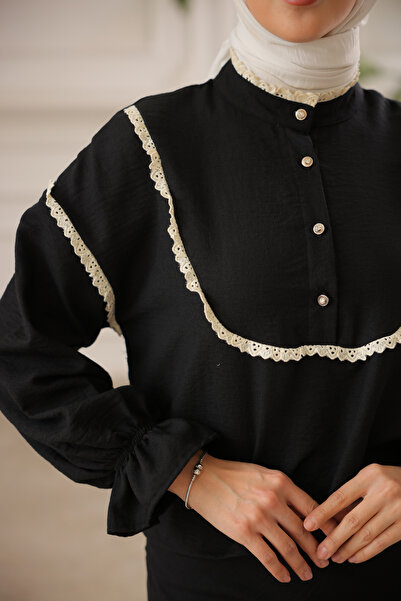 benguen 2078 Double Set with Knit Detail on the Collar Black