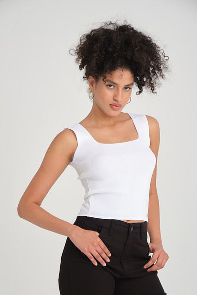 İLKCET MODA Γυναικείο πλεκτό αμάνικο Crop με τετράγωνο λαιμό
