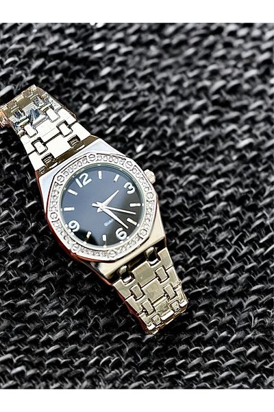 pullmarkt Women's Wristwatch - Stylish and Functional Design