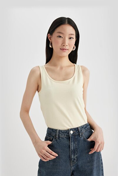 DeFacto Slim Fit Dar Kesim U Yaka Basic Düz Atlet I1059az24sm