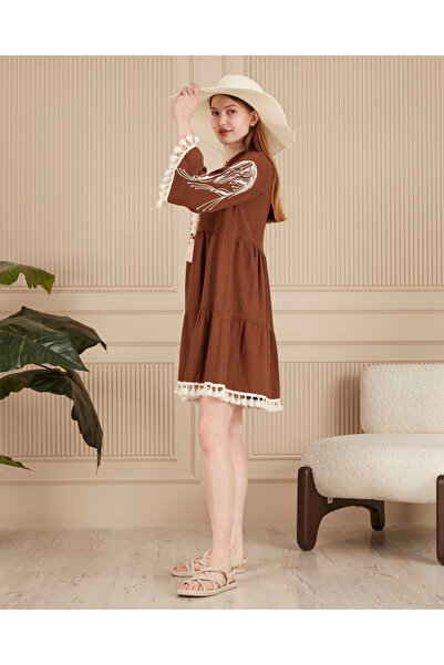AYASOFYA OTANTIK Γυναικείο φόρεμα από λινό με καφέ πατιλέτα, πομπόν μανίκια και λεπτομέρεια κεντήματος