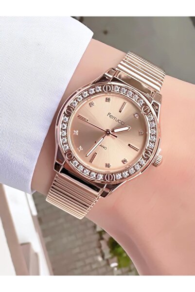 Ferrucci Women's Metal Band Wristwatch