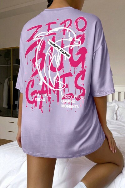 MODAGEN Μπλουζάκι Unisex Lilac Crew Neck Παιχνίδια με στάμπα oversize