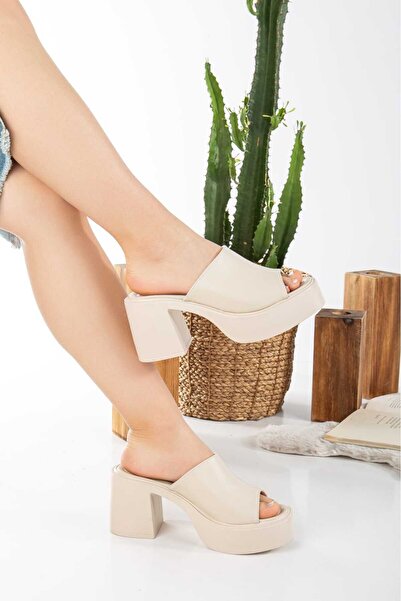 ds Dicle Stil Σανδάλια με χοντρή σόλα