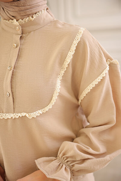 benguen 2078 Double Set with Knit Detail on the Collar Beige