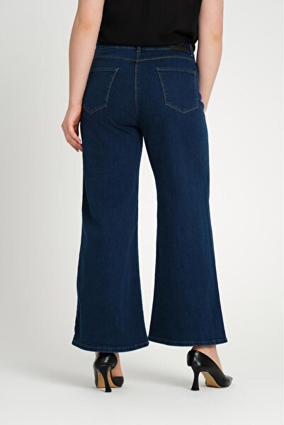 Butik Nilyam Blugi de damă cu picioare largi de mărime mare 24051