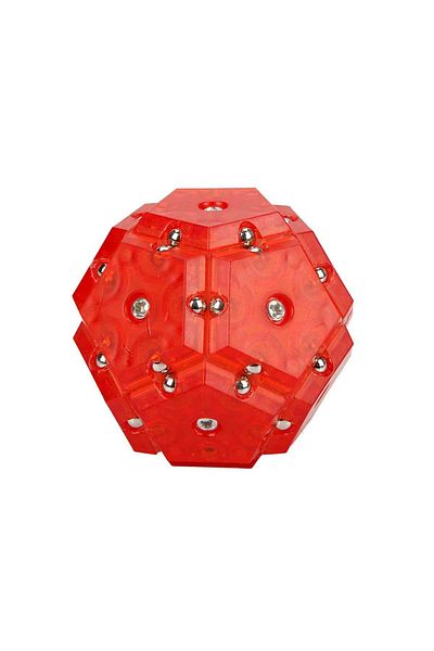 Smile Games 12 Piece Red Magnetic Puzzle