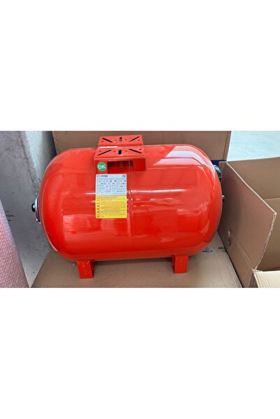 CRUWA 100 Lt Kapalı Genleşme Tankı Ayaklı Yatık Tip 10 BAR