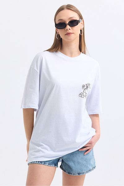 MD trend Women's Front And Back Buggsbunny Printed Cotton Oversize T-Shirt