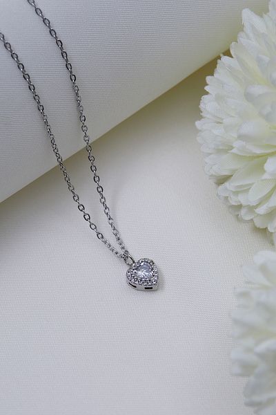 Elika Silver طقم قلادة وخاتم على شكل قلب للسيدات في صندوق مضيء