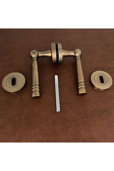 KOLDOOR Ottoman Mat - Antique Yellow Round Rosette Room Door Handle Set of 2