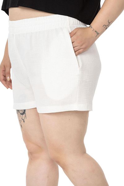 DISENTIS MODEST Plus Size Elastic Waist Side Pocket Ecru Shorts