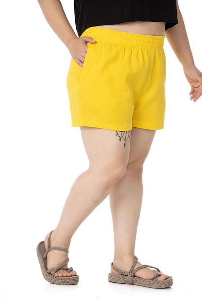 DISENTIS MODEST Plus Size Mustard Shorts with Elastic Waist and Side Pockets