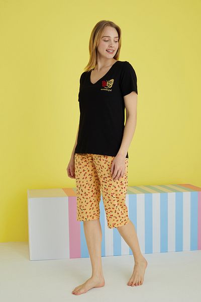 Siyah İnci Multicolored Knitted Capri Set