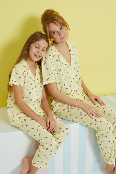 Siyah İnci multi-colored Knitted Buttoned Pajamas Set