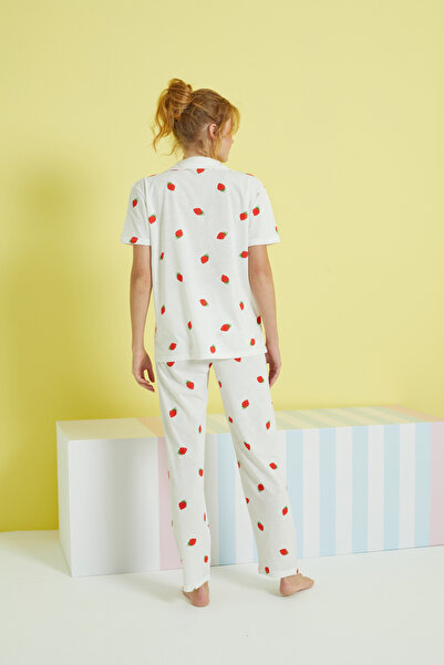 Siyah İnci Ecru Multicolor Knitted Buttoned Pajama Set