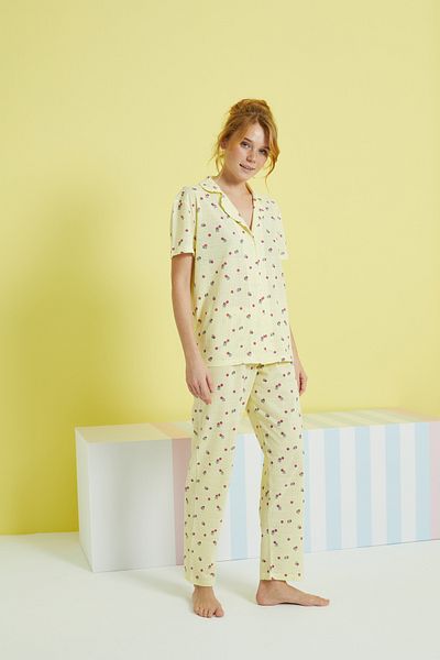 Siyah İnci multi-colored Knitted Buttoned Pajamas Set