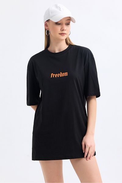 MD trend Tricou oversize din bumbac cu imprimeu cu fluturi Freedom față și spate pentru femei
