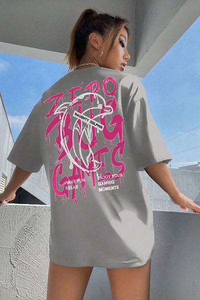 MODAGEN Unisex Stone Grey Παιχνίδια με λαιμόκοψη με στάμπα Oversize T-shirt