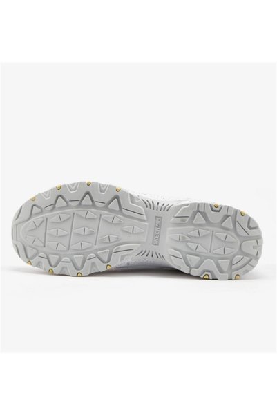 SKECHERS Hillcrest - Vast Adventure Beige