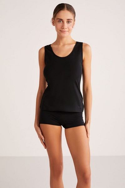 Kom Economical 2-Piece U-Neck Thick Strap Basic Undershirt