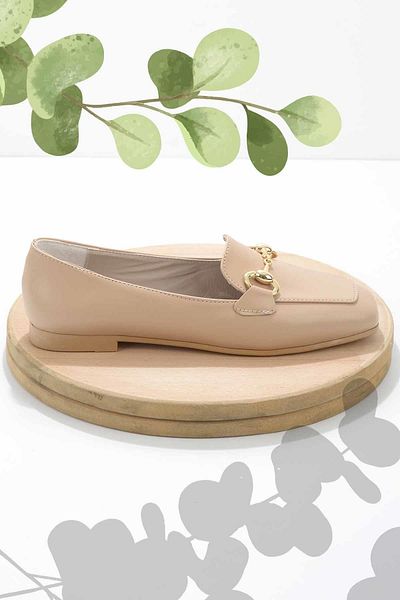 PATRON SHOES Кожени дамски мокасини с катарама