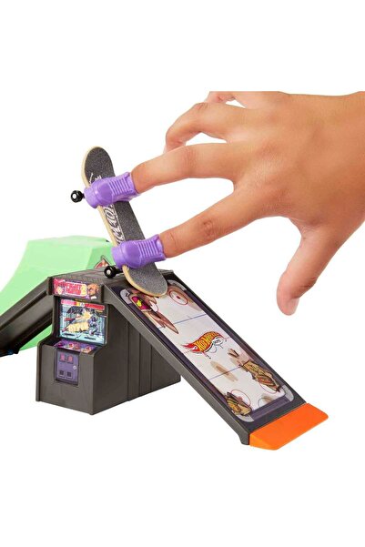 HOT WHEELS Skate Parmak Kaykay Macerasına Başlangıç Seti HGT91