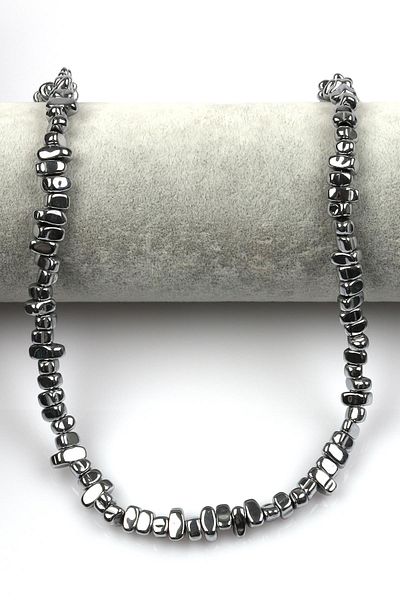 Sahra Silver Gray Colored Hematite String 4 x 8 mm Broken Model Cut