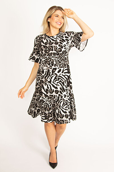 Şans Women's Plus Size Leopard Sleeve Tiered Dress 65n34447