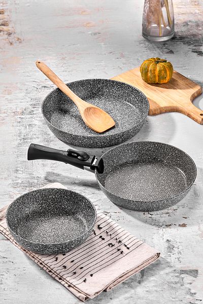 Taç Easy Connect 3-Piece Plug-in Handle Pan Set / Ergonomic Plug-in Handle