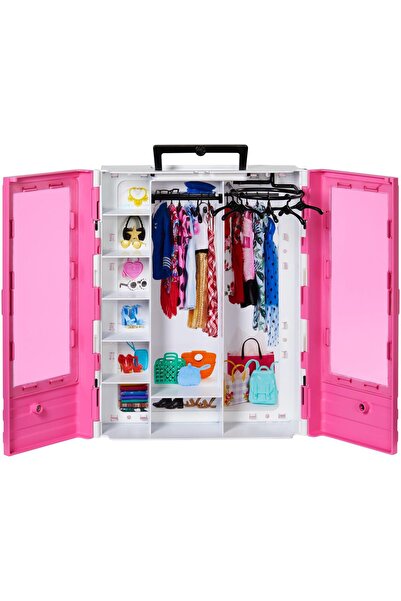 Barbie 'nin Pembe Gardırobu Gbk11