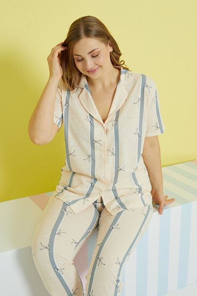 Siyah İnci multi-colored Knitted Curve Plus Size Oversize Buttoned Pajamas Set