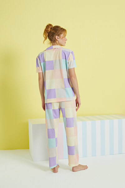 Siyah İnci Set pijamale cu nasturi tricotate multicolore