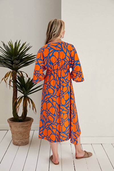 ZF BUTİK FLEDERMAUSKLEID MIT V-AUSSCHNITT