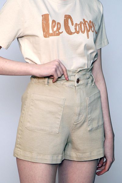 Lee Cooper Μπεζ γυναικείο υφαντό σορτς Lilyas Model