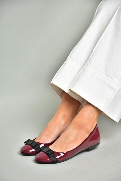 Fox Shoes S726019508 Ballerinas aus bordeauxrotem Lackleder für Damen