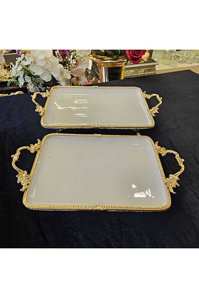 MaviDamla 2 PIECES GUSSE FOOT PORCELAIN PRESENT SET GUSSE EDGES WITH MOTIF GOLD