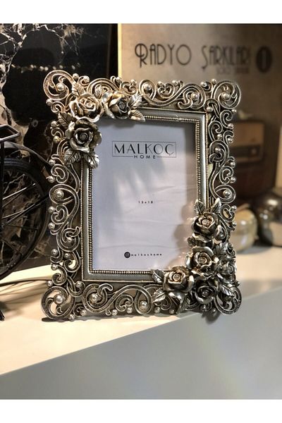 MALKOÇ HOME Carved Frame with Rose Motif Silver 13X18 Poliresin Frame